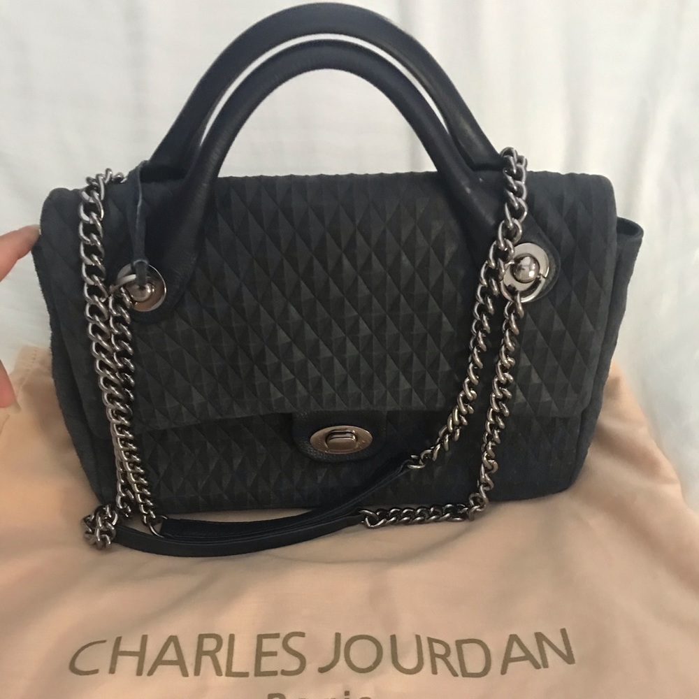 💖👜Charles Jourdan bad with chain strap👛❤️💖